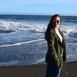 Meet your Posher, Laura